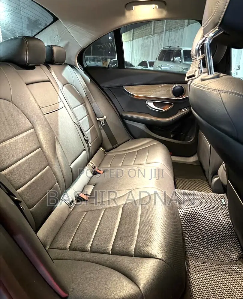 Mercedes-Benz C-Class 2014 Blue