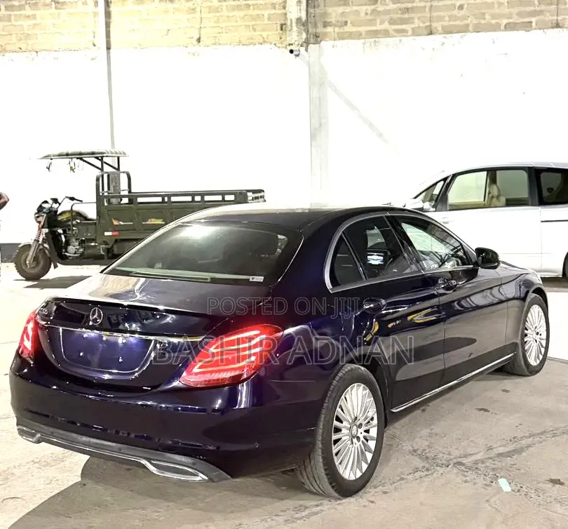 Mercedes-Benz C-Class 2014 Blue