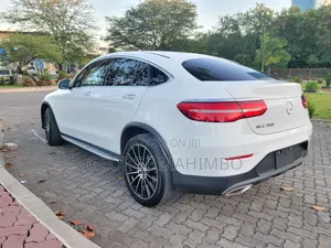 Mercedes-Benz GLC-Class 2018 White