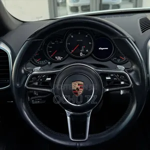 Porsche Cayenne 2016 White