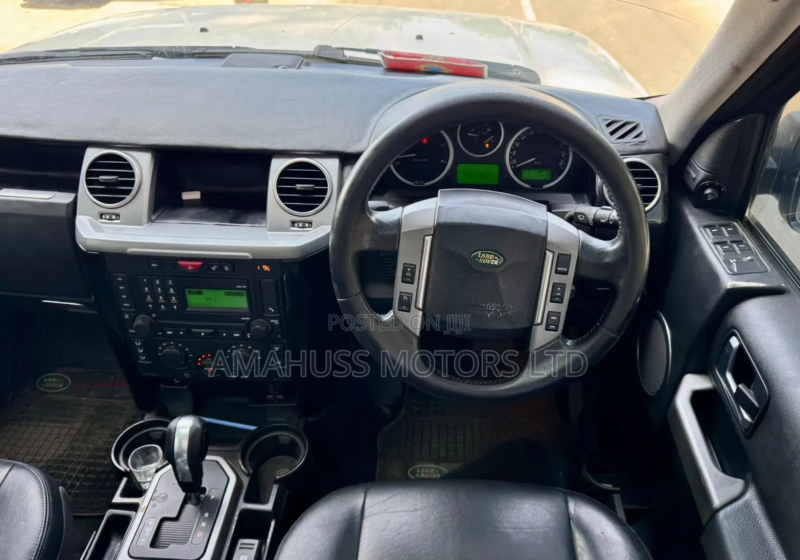 Land Rover Discovery 2008 White