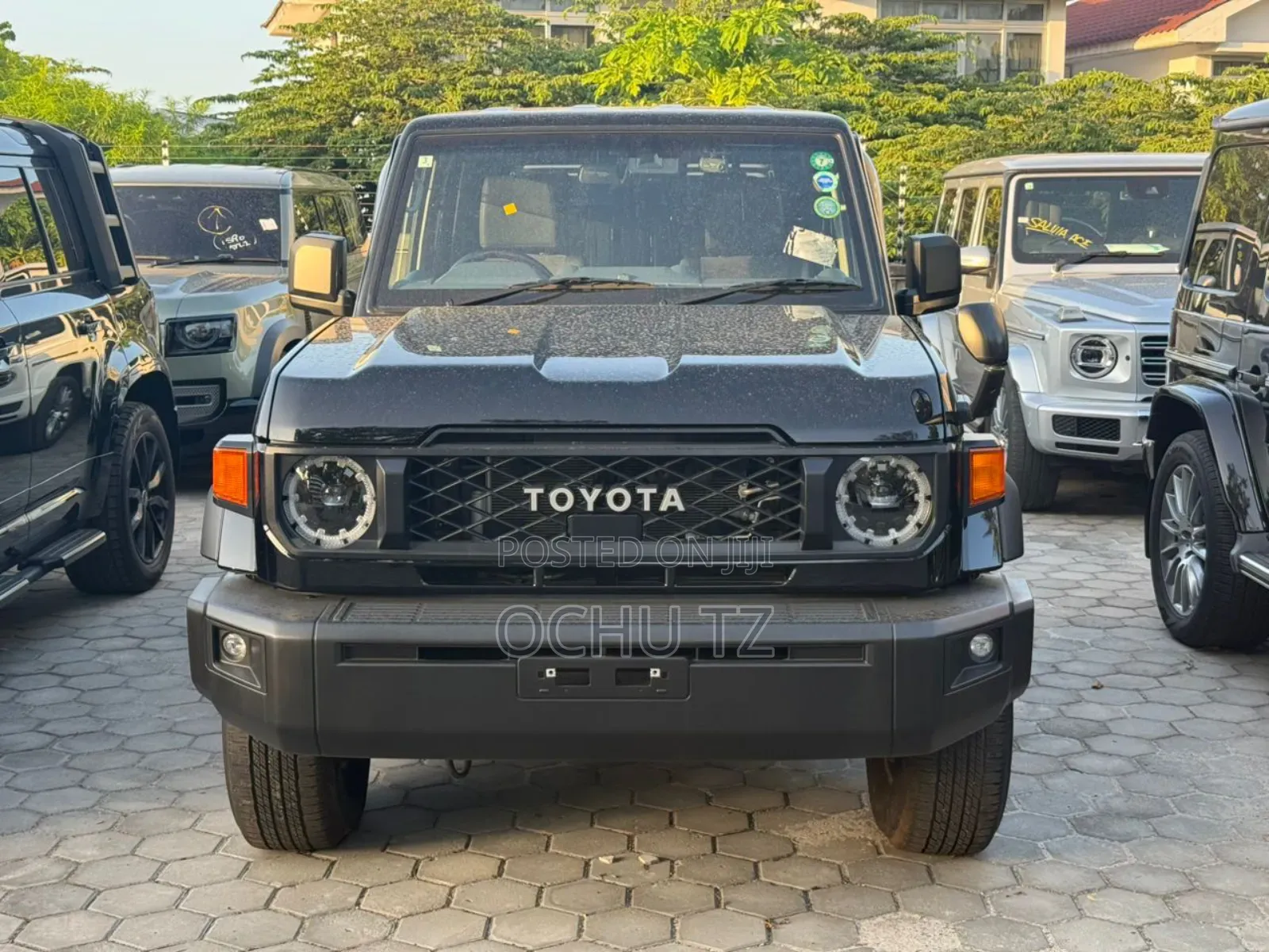 Toyota Land Cruiser 2024 Black