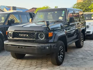 Toyota Land Cruiser 2024 Black