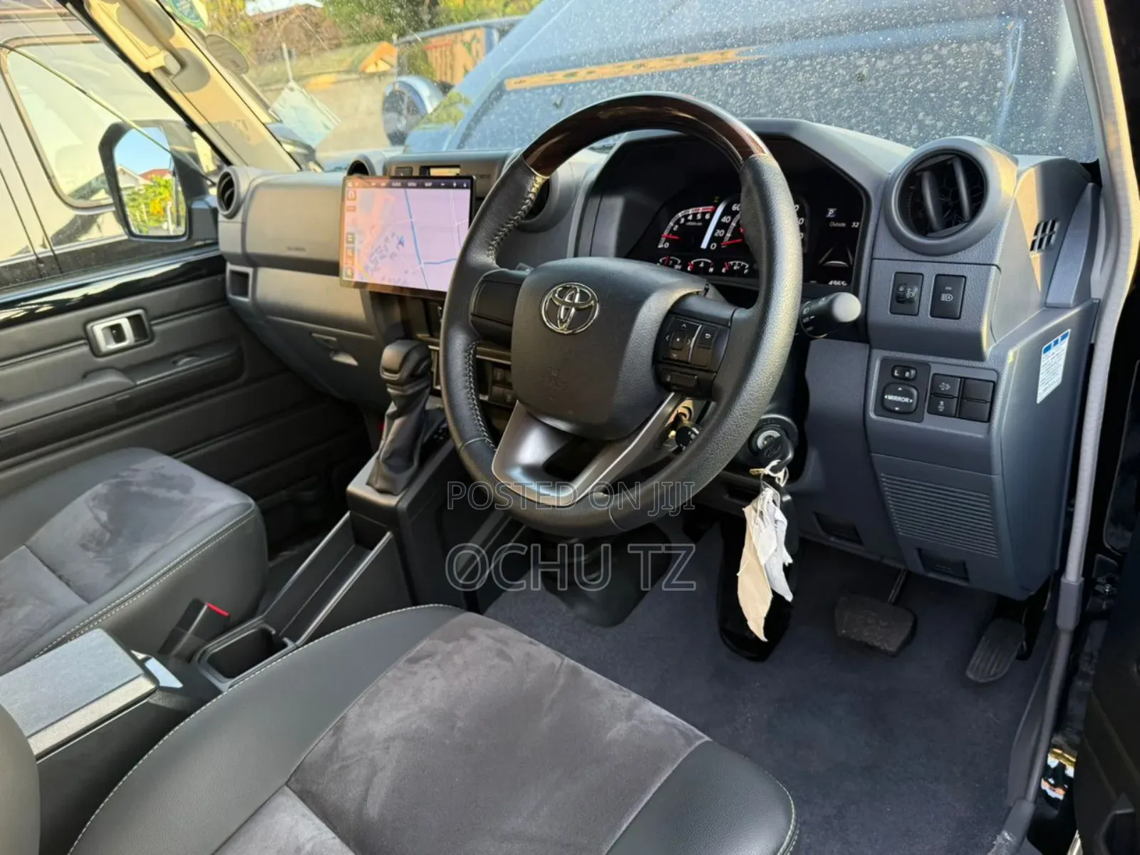 Toyota Land Cruiser 2024 Black
