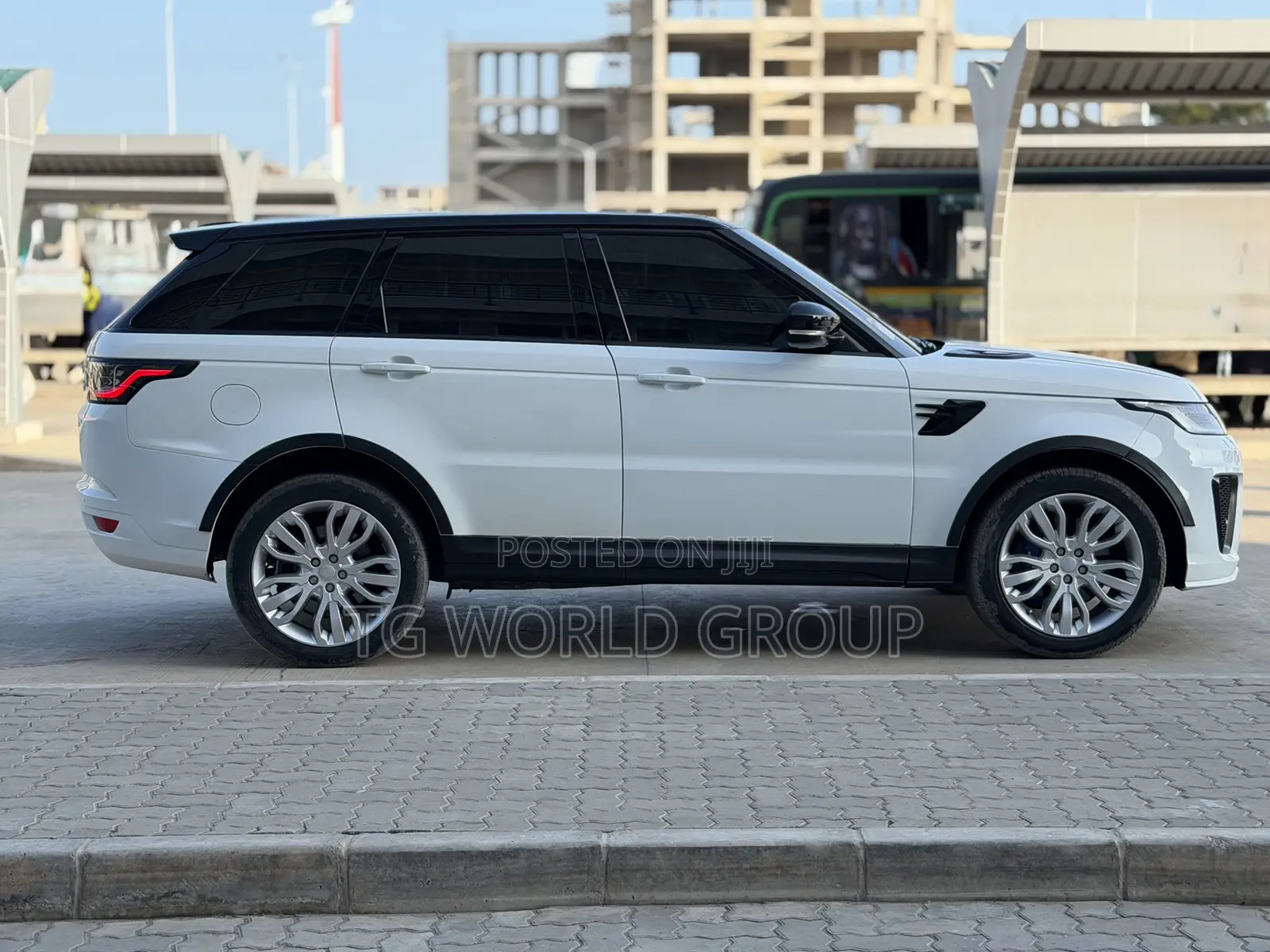 Land Rover Range Rover 3.0L V6 Turbocharged Diesel Td6 2019 White