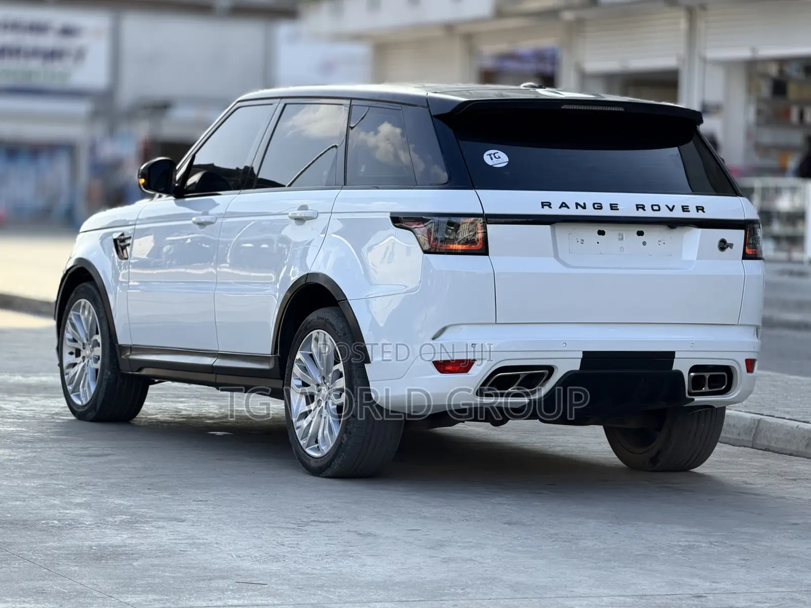 Land Rover Range Rover 3.0L V6 Turbocharged Diesel Td6 2019 White