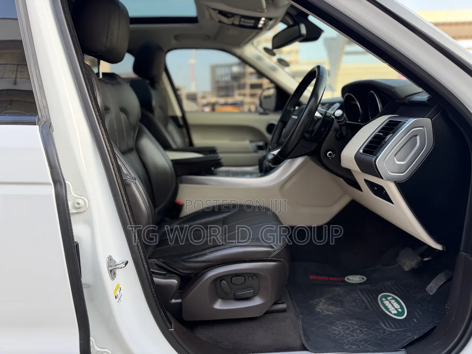 Land Rover Range Rover 3.0L V6 Turbocharged Diesel Td6 2019 White