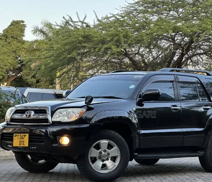 Toyota Hilux Surf 2007 Black