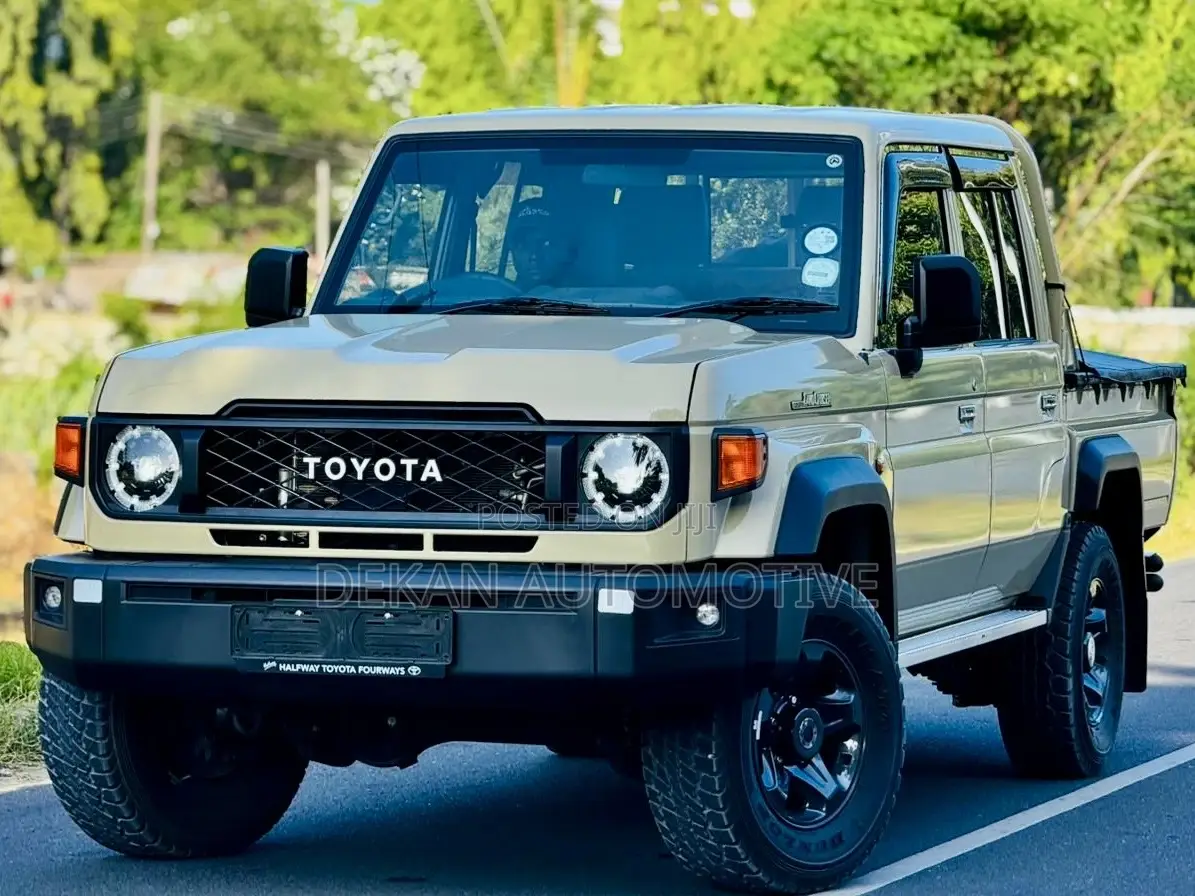 Toyota Land Cruiser 79 Series 2025 Beige