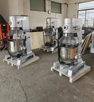 100l Heavy-Duty Commercial Food Mixer With Safety Net Trolley