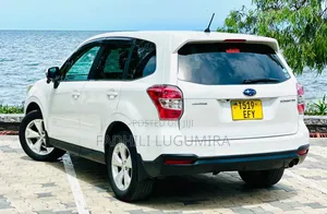 Subaru Forester 2013 White