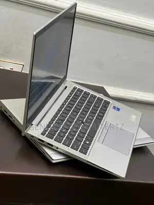 Laptop HP EliteBook 840 G8 16GB Intel Core I7 SSD 256GB
