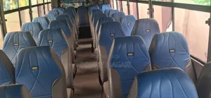 Tata Starbus Ultra Skool 2008 White