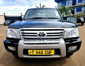 Toyota Land Cruiser 2006 Black