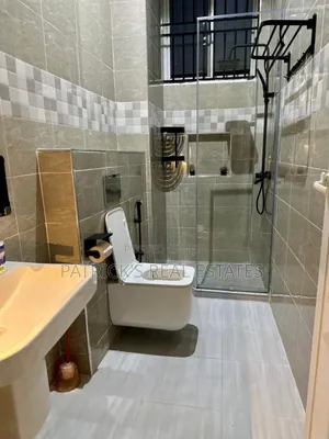 5bdrm House in Patrick'S Real, Kinondoni for sale