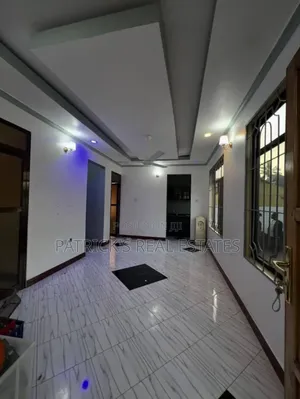 5bdrm House in Patrick'S Real, Kinondoni for sale