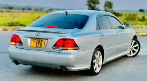 Toyota Crown Royale 2005 Silver