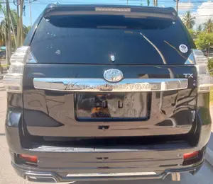 Toyota Land Cruiser Prado 2014 Black