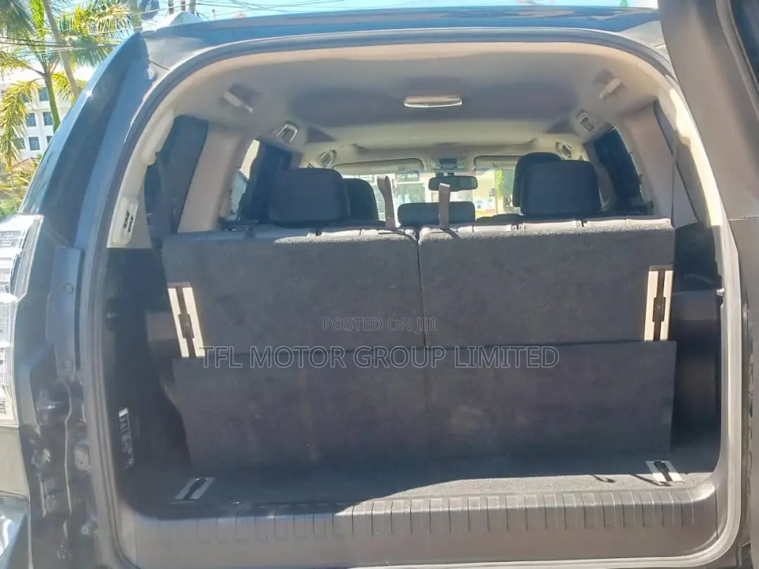 Toyota Land Cruiser Prado 2014 Black