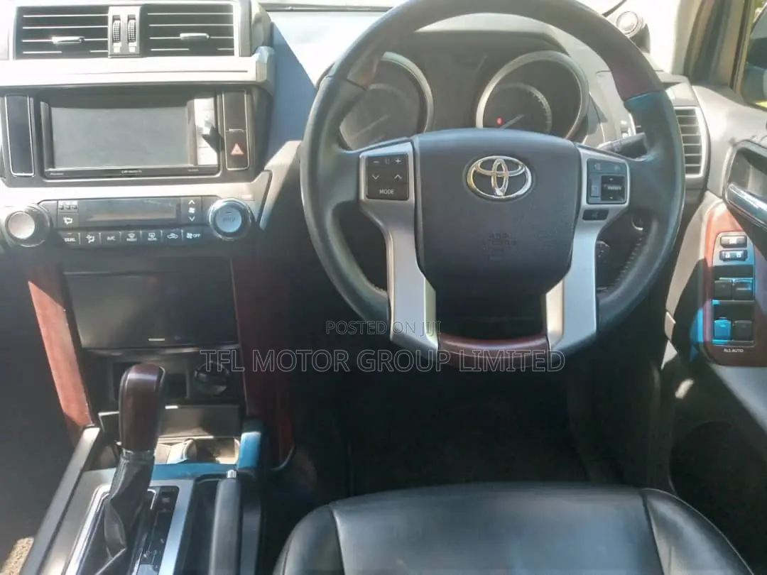 Toyota Land Cruiser Prado 2014 Black