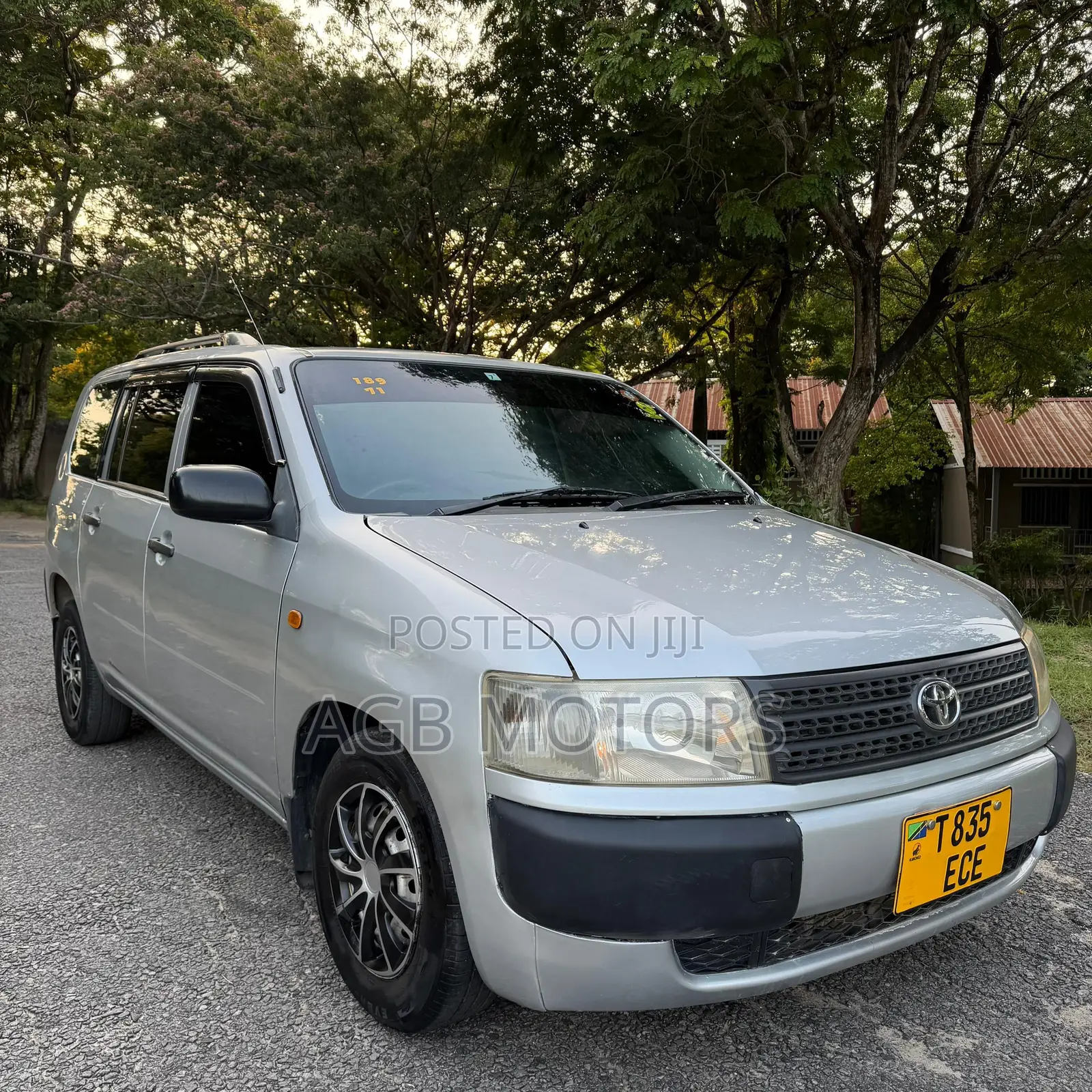 Toyota Probox 2004 Silver