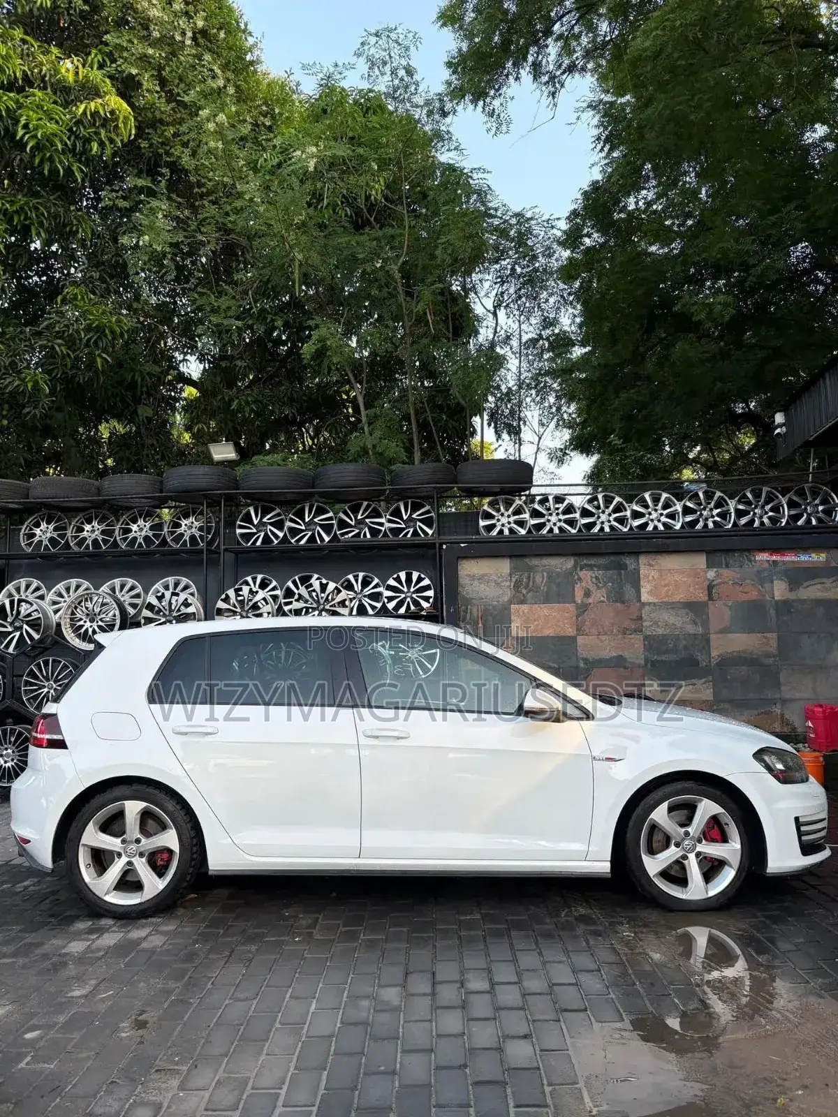 Volkswagen Golf GTI 2014 Off white