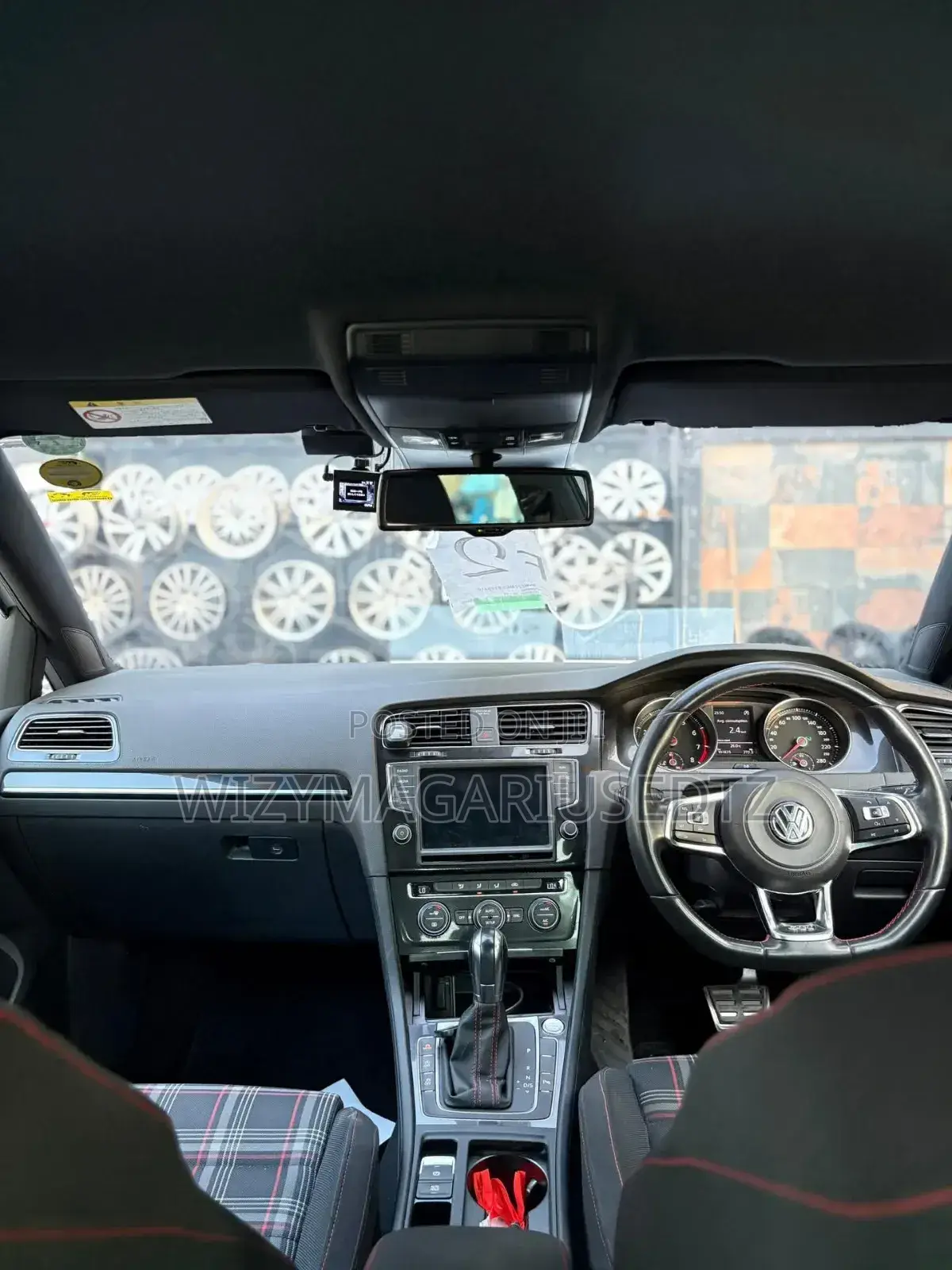 Volkswagen Golf GTI 2014 Off white