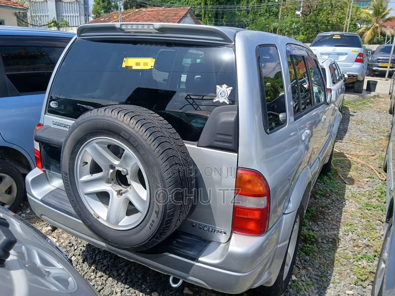 Suzuki Escudo 2003 Silver