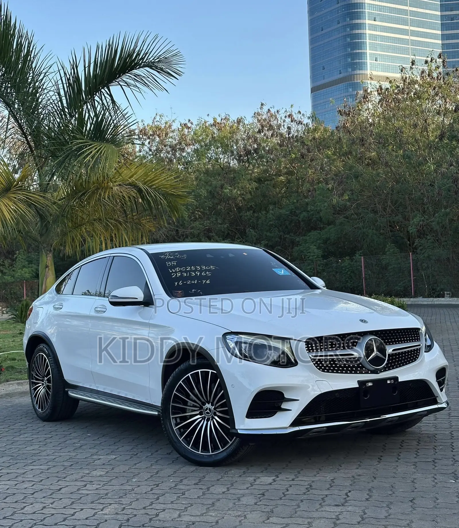 Mercedes-Benz GLC-Class 2017 White