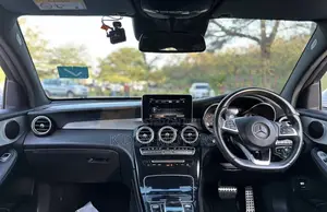 Mercedes-Benz GLC-Class 2017 White