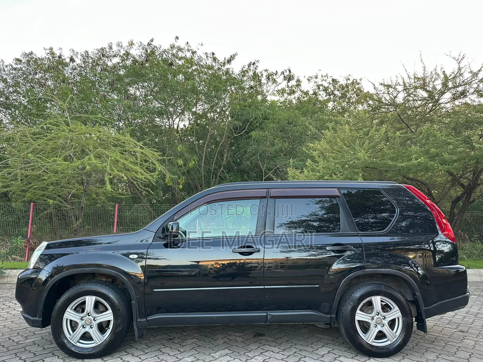 Nissan X-Trail 2007 Black
