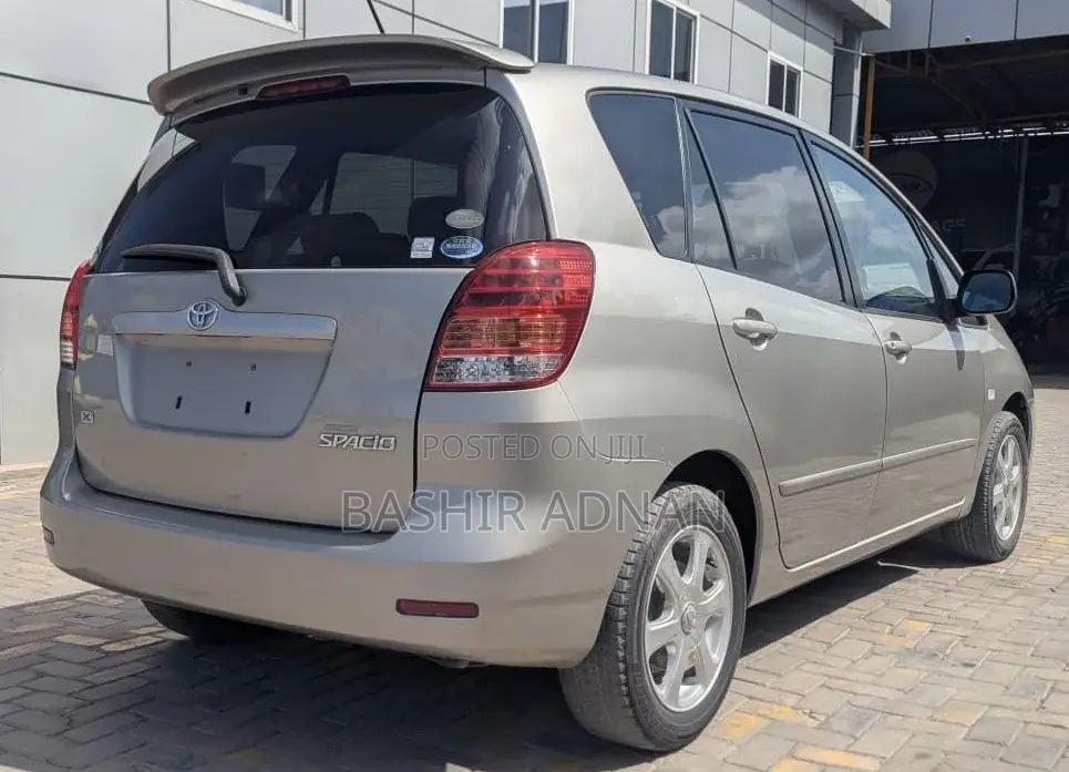 Toyota Corolla Spacio 1.5 X 2004 Beige
