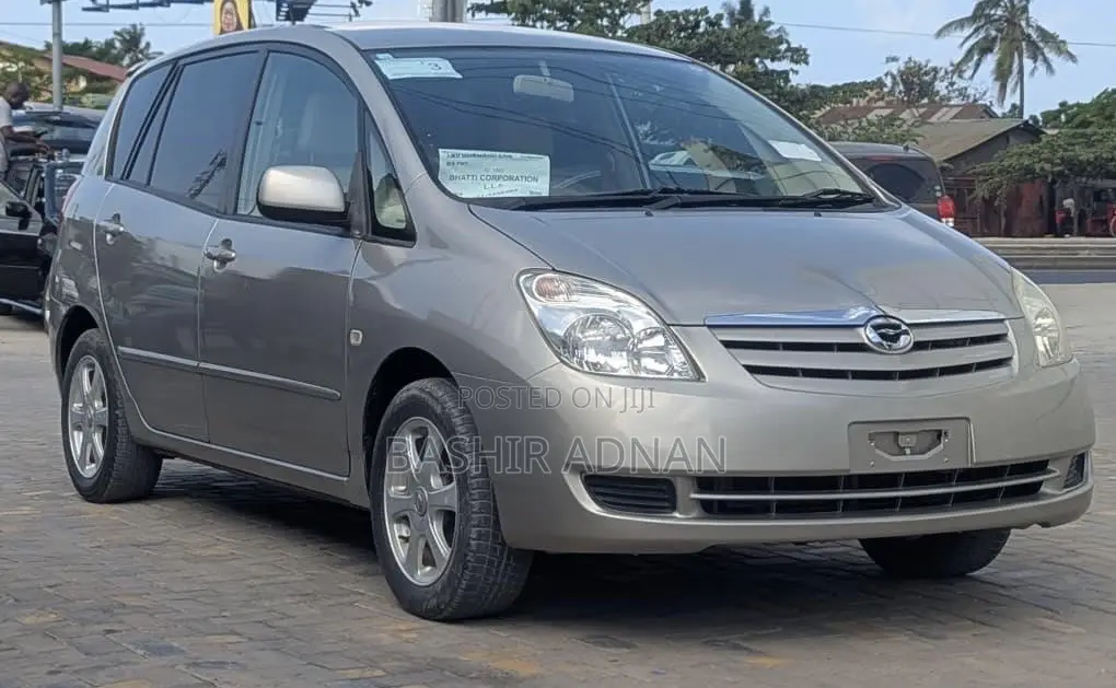 Toyota Corolla Spacio 1.5 X 2004 Beige