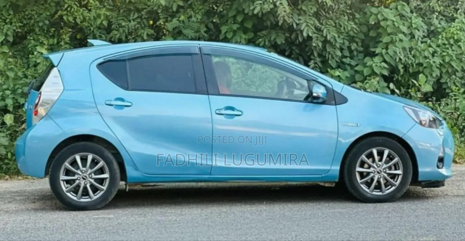 Toyota Aqua 2013 Blue