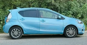Toyota Aqua 2013 Blue