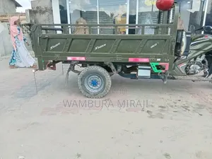 Bajaj Boxer X125 2025 Black