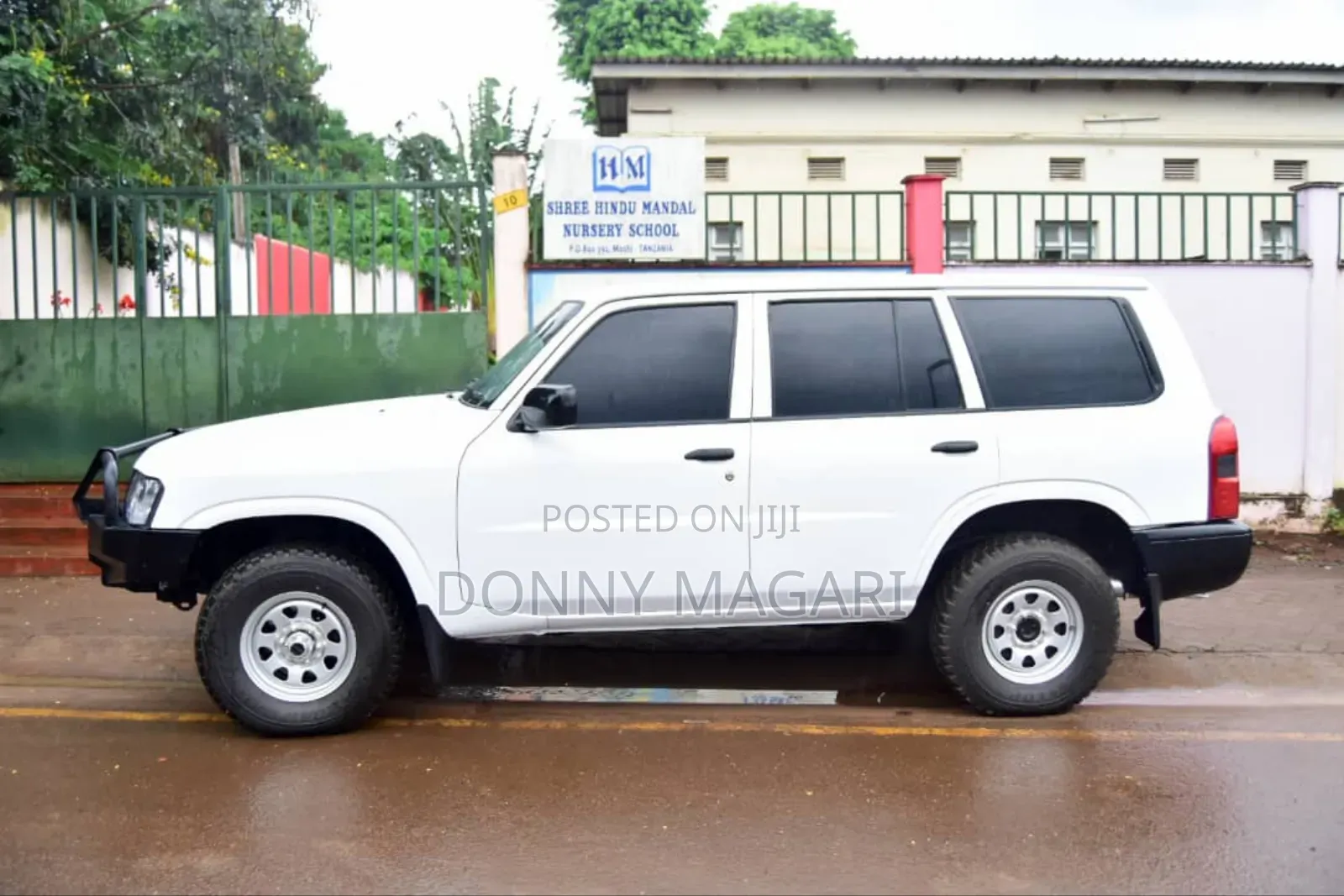 Nissan Patrol 2010 White