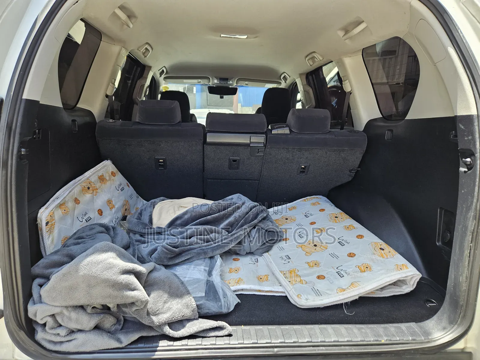Toyota Land Cruiser Prado 2018 White