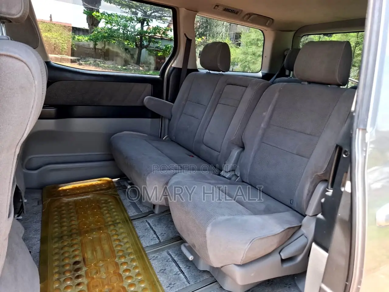 Toyota Alphard 2003 Gray