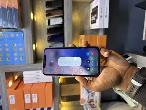 Apple iPhone 11 64 GB Purple