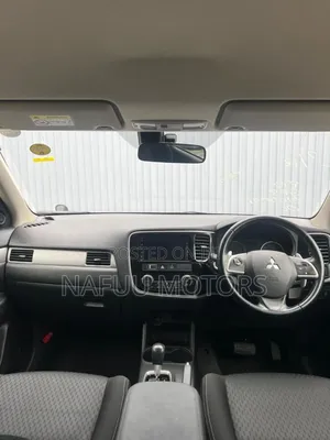 Mitsubishi Outlander 2017 Black