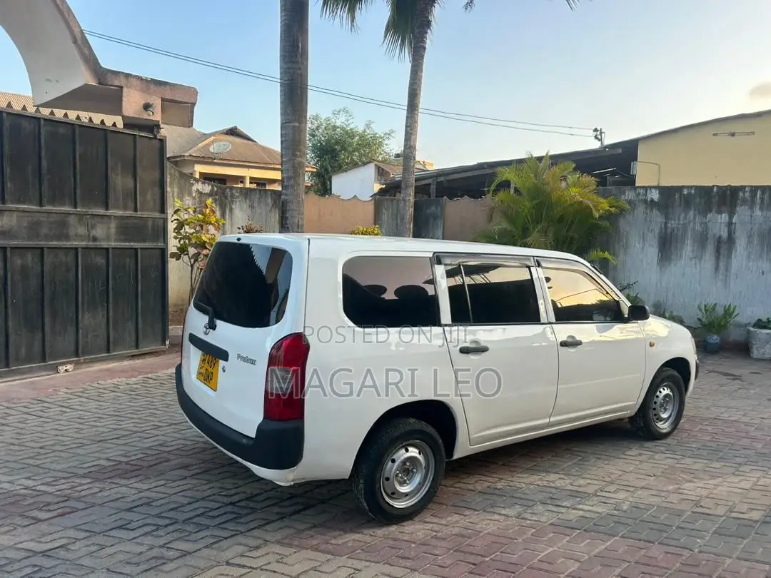 Toyota Probox 2003 White