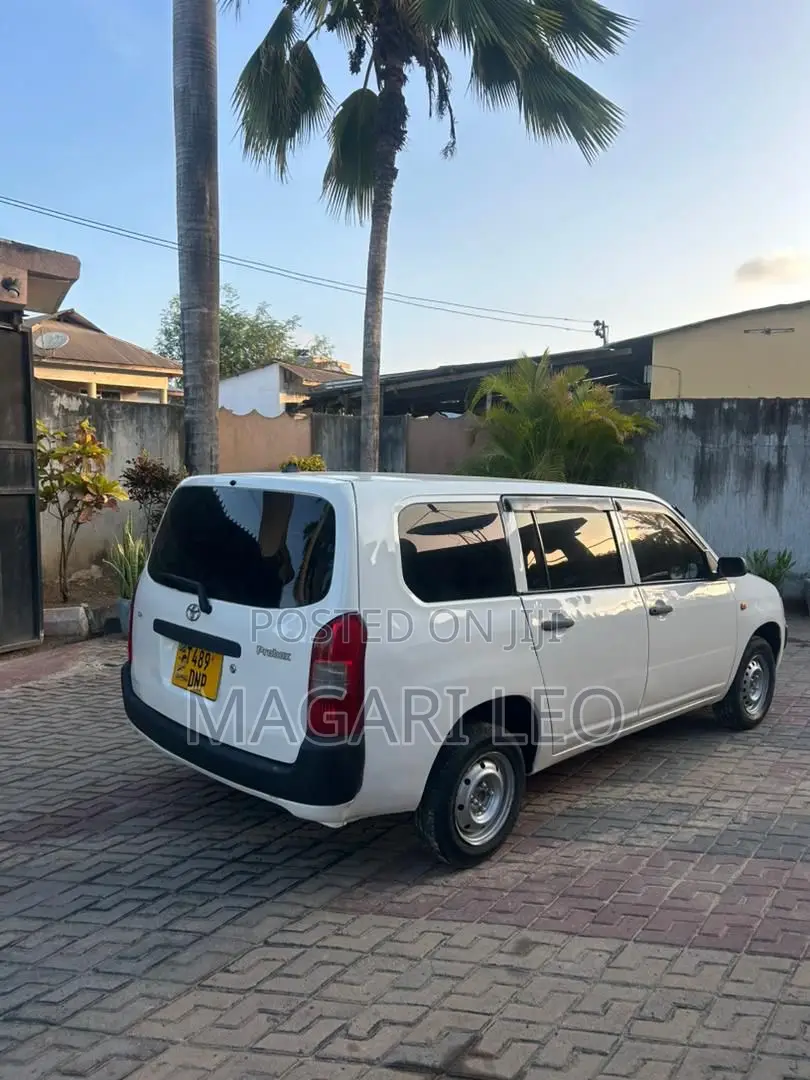 Toyota Probox 2003 White
