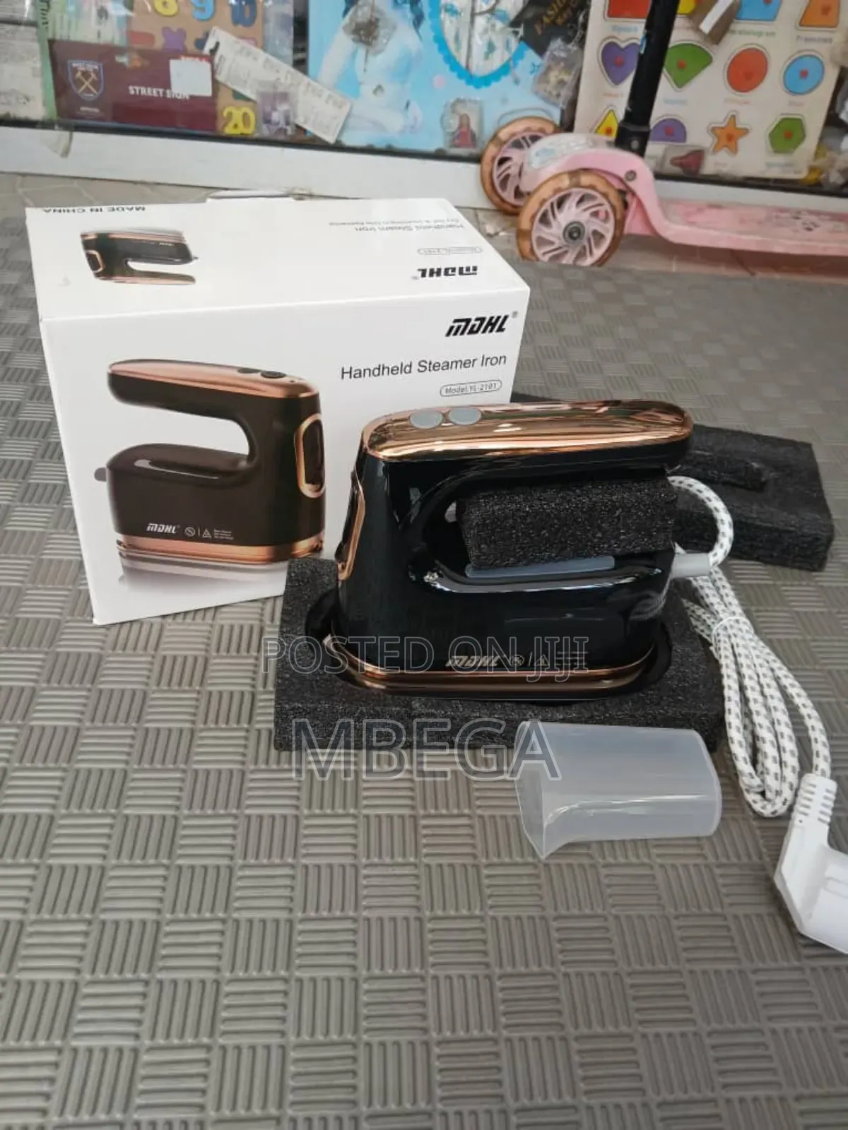 Handheld Steamer Iron