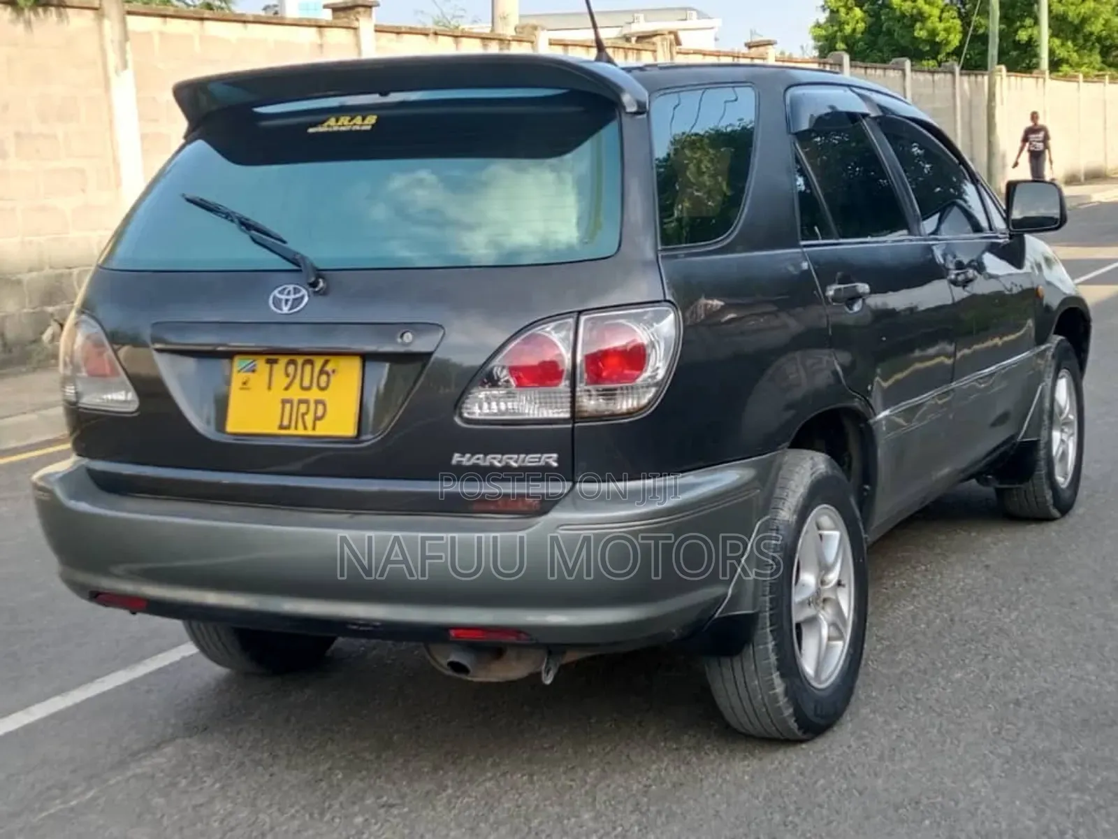 Toyota Harrier 2005 Gray