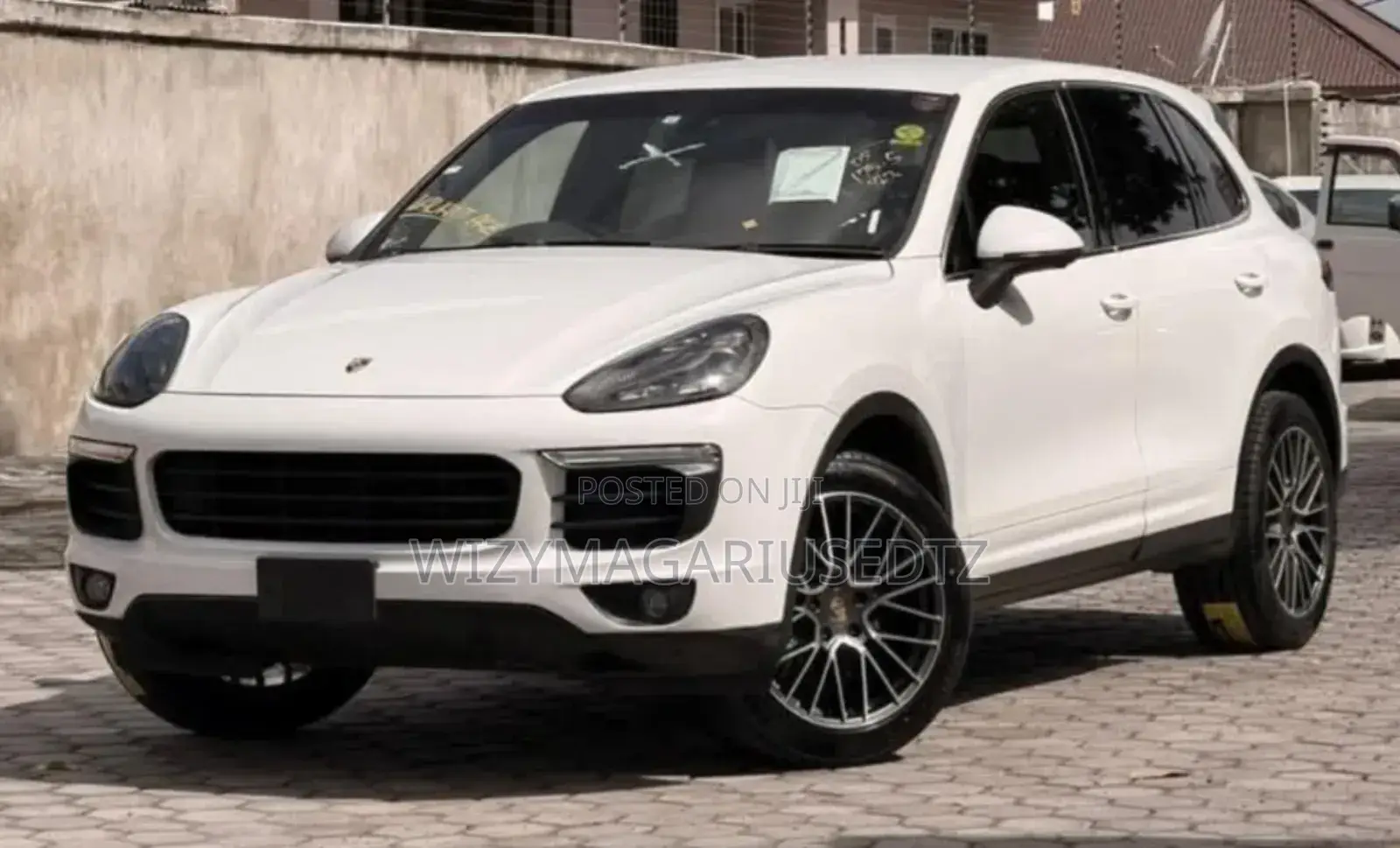 Porsche Cayenne 2015 White