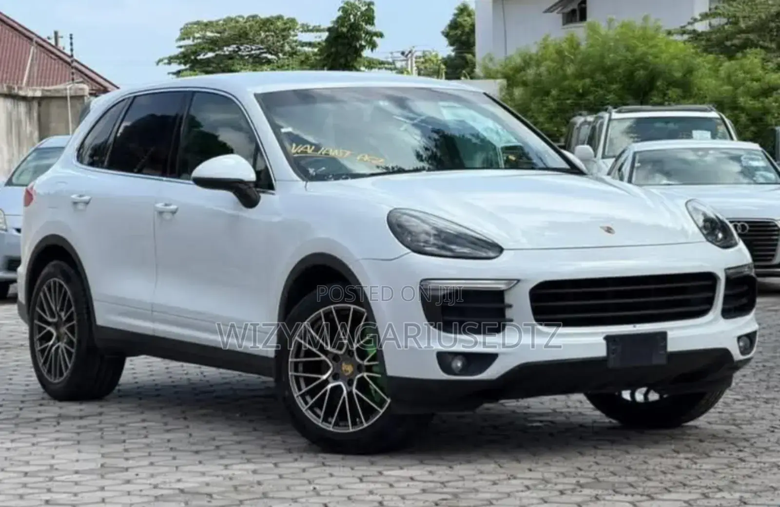 Porsche Cayenne 2015 White