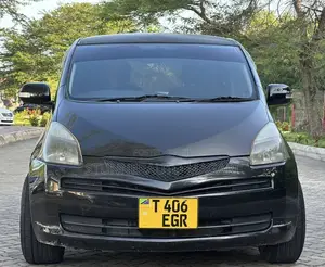 Toyota Ractis 2007 Black