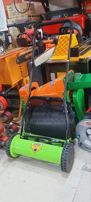 Manual Lawnmower