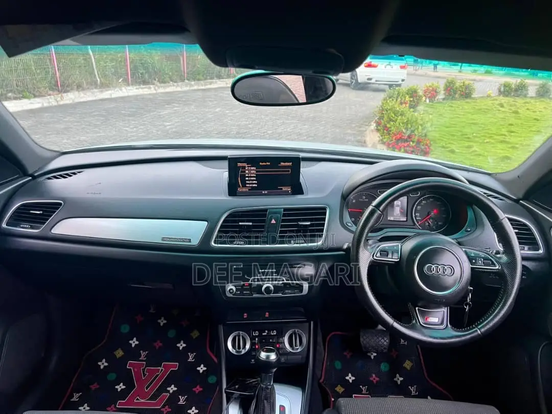 Audi Q3 2.0 TDI 140hp quattro 2013 Silver